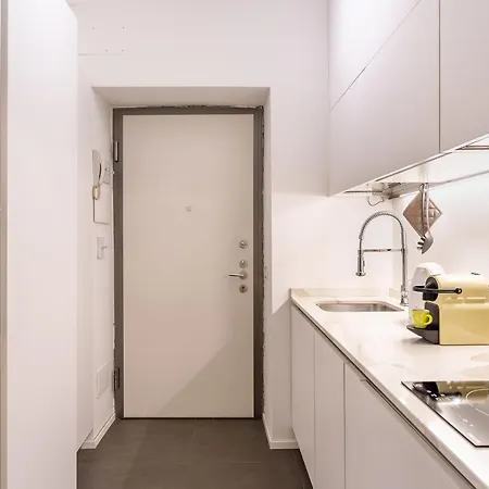 Marghera Suite Duomo 10Min, Fast Wifi & Metro Milan Exterior photo